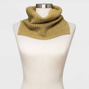 Universal Thread Women’s Snood Infinite Scarf Neck Warmer